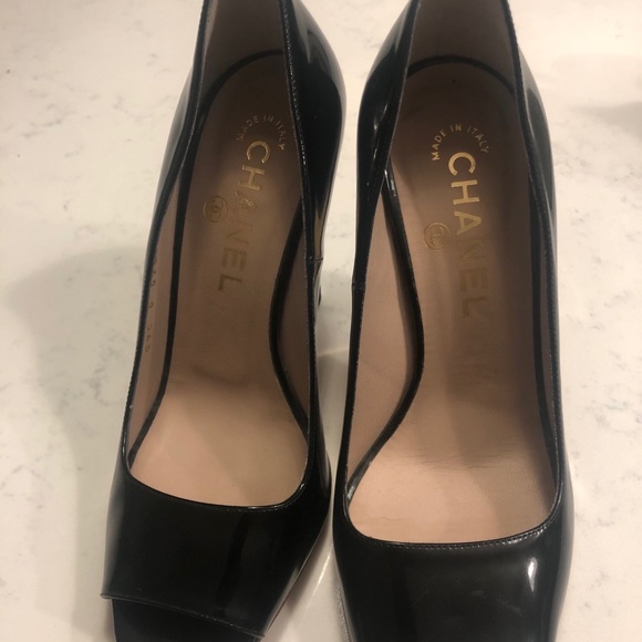 Chanel heels - Picture 6 of 8